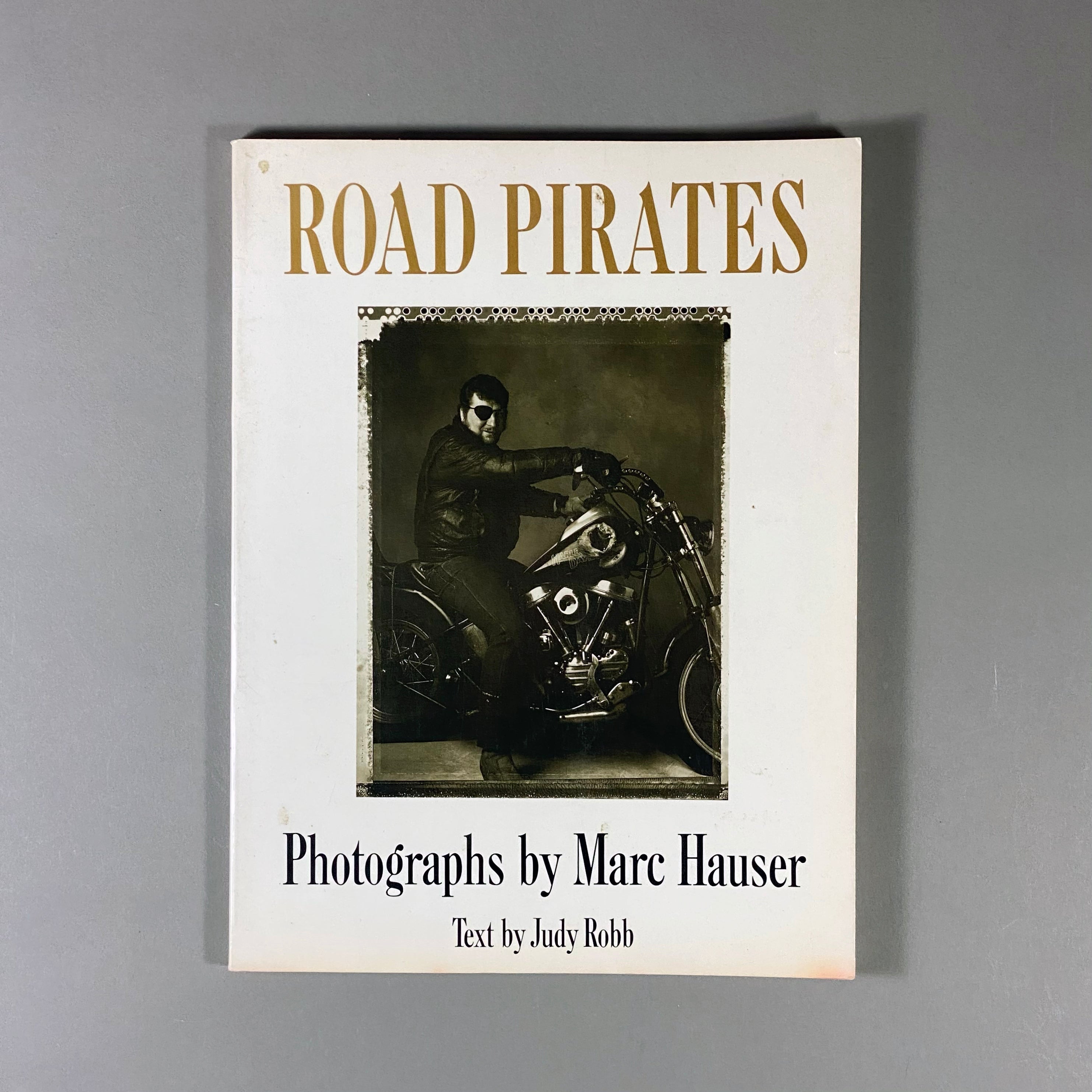 ROAD PIRATES